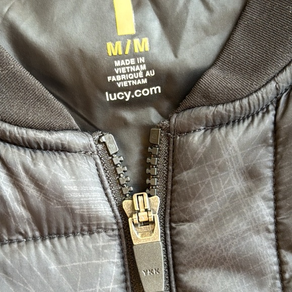 Lucy black running vest, size Medium - Picture 2 of 8